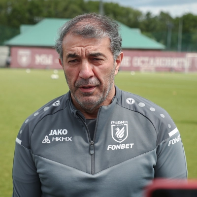 Тренер фк рух. Футбол отставки тренеров. Частота евроньюс. Футбол отставки тренеров. Сэм великобритания.